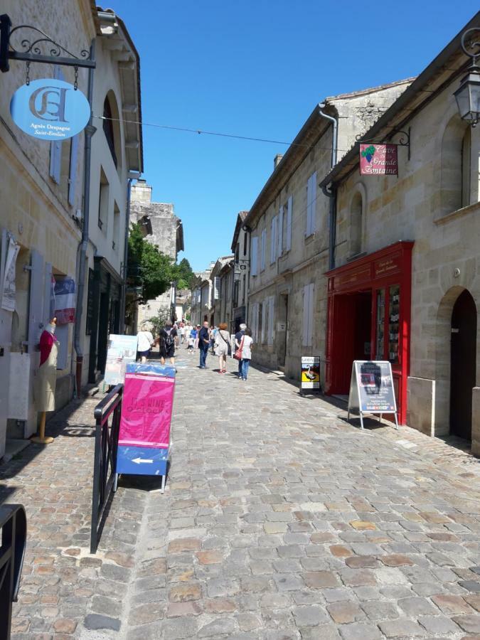 Ferienwohnung Les Logis Des Vignobles Saint Emilion En Duplex N 2 Avec Terrasse Exterior foto