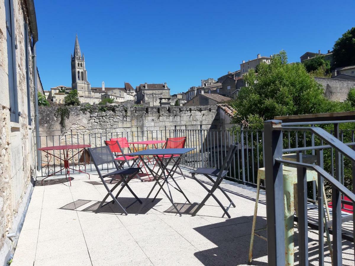 Ferienwohnung Les Logis Des Vignobles Saint Emilion En Duplex N 2 Avec Terrasse Exterior foto